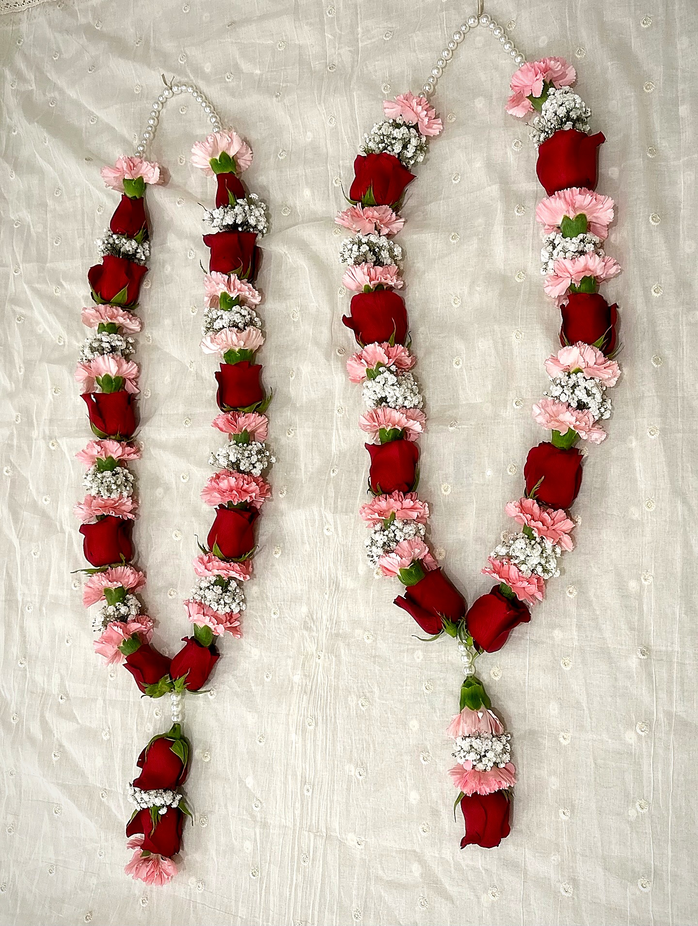 Cream and red garland